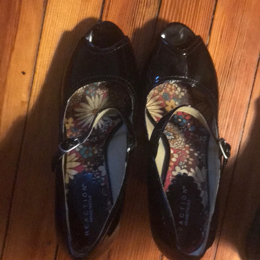 Ladies Shoes